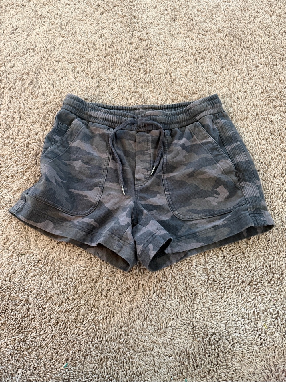 Athleta Gray Camo Drawstring Athletic Shorts